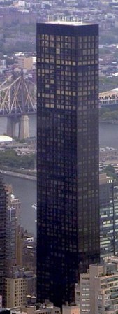 Trump World Tower: Fue construido en el 2001 y está localizado en el 845 United Nations Plaza, en Manhattan. Es uno de los complejos residenciales más altos y lujosos de Nueva York y el mundo, cuyo propietario es el magnate multimillonario Donald Trump.