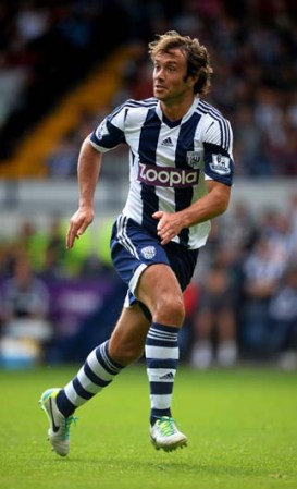 El uruguayo Diego Lugano del West Bormwich Albion.