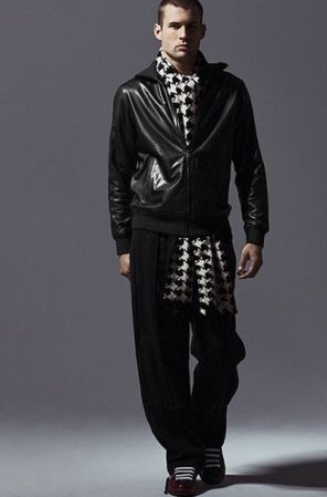 Un modelo más urbano de su colección para Adidas.