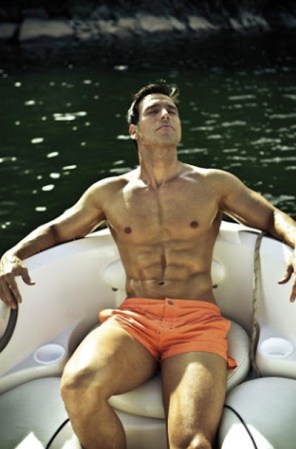 ¡Es Rafael Amaya!