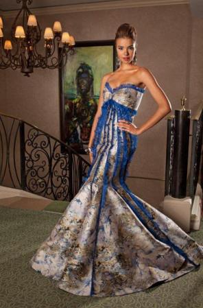 Además de haberse consagrado como Miss Puerto Rico, obtuvo otros dos premios, uno como la Reina de la Pasarela Payless y un premio especial de JCPenney.