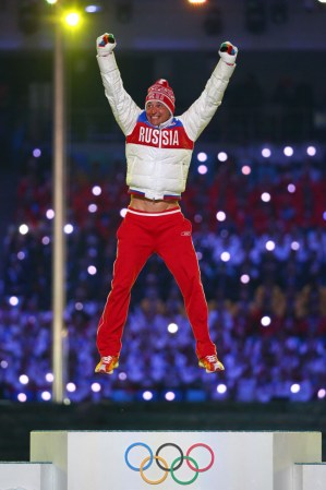 Rusia, el equipo anfitrión, ocupó el primer puesto en el medallero final de los Juegos Olímpicos de invierno de Sochi 2014 con 32 trofeos: 13 oros, 11 platas y 9 bronces.