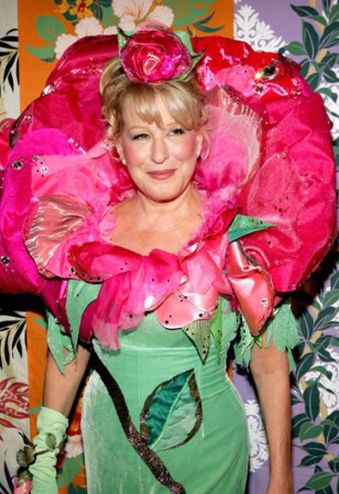 Bette Midler (2005)