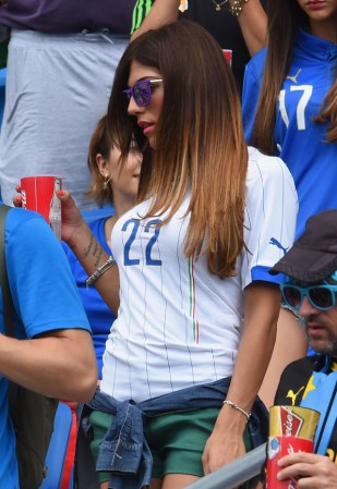 Jenny Darone, esposa de Lorenzo Insigne (Italia).