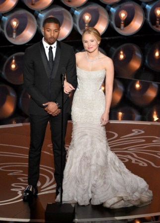 Actores Michael B. Jordan y Kristen Bell