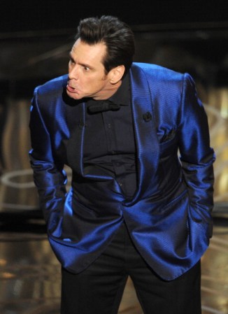 ¡El actor Jim Carrey hace unas muecas únicas!