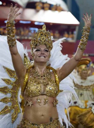 Desfiles de las escuelas de samba del Grupo Especial del Carnaval de Río de Janeiro, el considerado mayor espectáculo del mundo al aire libre, en el Sambódromo de Sampucai.