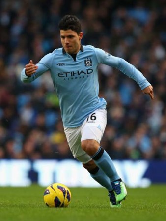 El argentino Sergio Aguero del Liverpool.