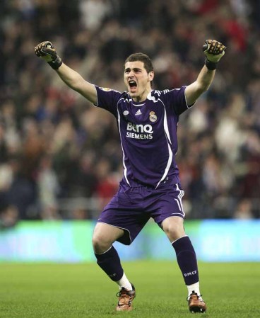 El "bombonazo" de Iker Casillas.