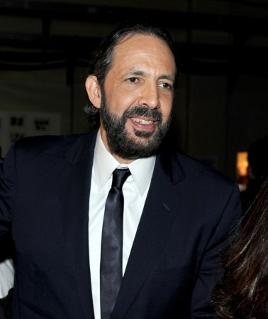 El músico dominicano Juan Luis Guerra, que se define como cristiano, le ha cantado a Dios en múltiples ocasiones.