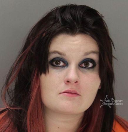 Michelle Campbell Morgan fue arrestada el 10/04/2013 en la región de Boise, Idaho, acusada de:<br /><br />Driving under the influence<br />