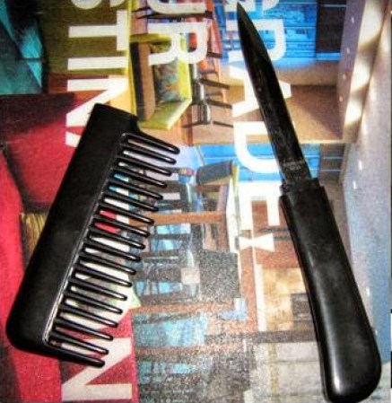 Cuchillo escondido en un peine confiscado en el aeropuerto Newark de New Jersey.