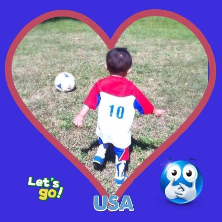 Mi bebe apoyando a su selección