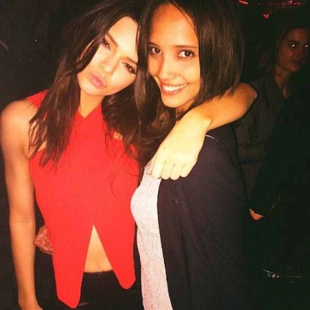 La hermana pequeña y modelo de Kim Kardashian apunta maneras.