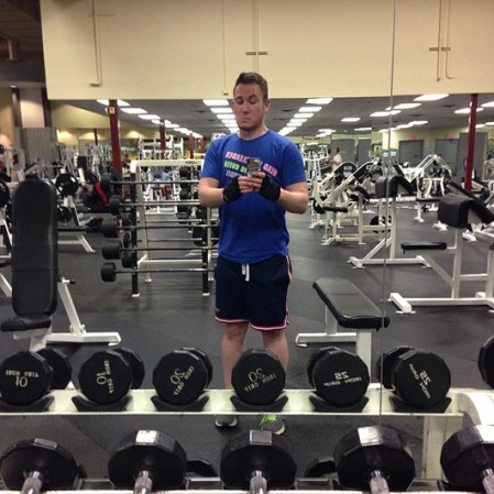 GYM selfie, ya sabemos que estás en el gimnasio desde el momento que hiciste check in con foursquare.