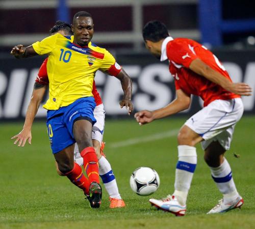 Walter Ayovi el #10 de Ecuador.