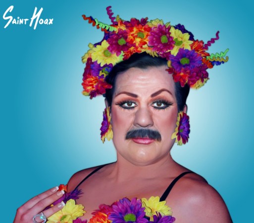 ¿Reconoces a este dictador un poco más tropical?... Saint Hoax bautizó a Saddam Hussein como “Madame O’ Sane”.