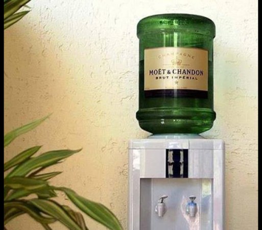 Por supuesto que un buen “Champu” nunca puede faltar en una fiesta.