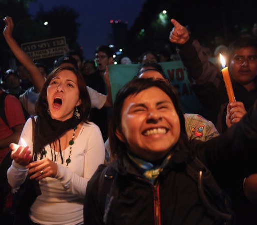 Miles de estudiantes salieron a las calles del DF a protestar.