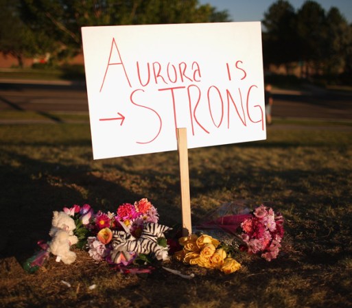 La tragedia ha enlutado a la comunidad de Aurora, muy cercana al lugar donde se dio la matanza de Columbine.