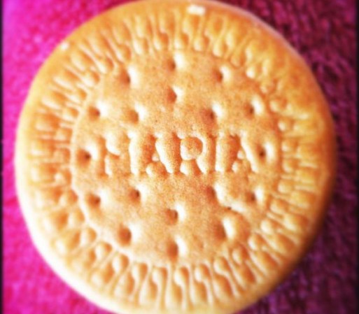 Galletas María con cajeta… ¿Alguien?.
