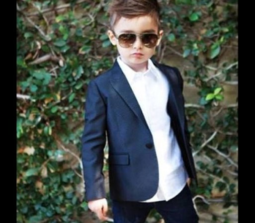 Alonso Mateo no le pide consejos de moda a Suri Cruise ni a otros hijos de los famosos de Hollywood.