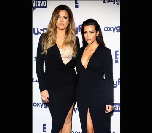 Kim y Khloe Kardashian en un evento de NBCUniversal en Nueva York.