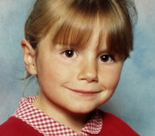 Sarah Payne fue secuestrada por un violador de menores a la edad de 8 años. Cuando el secuestrador se enteró por televisión de que sus padres lo estaban buscando la asesinó. Todavía está en prisión.