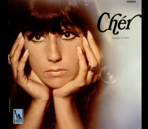 Cher, cantante y actriz