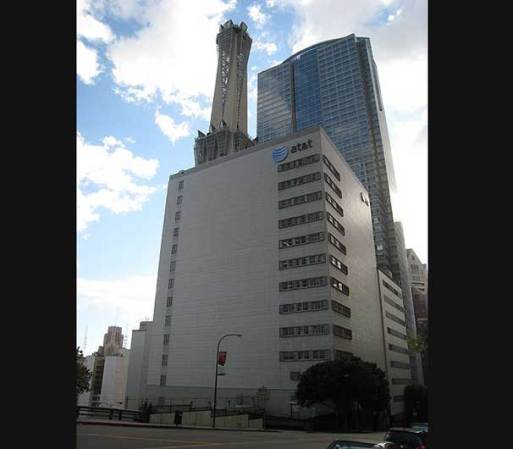 Torre PacBell