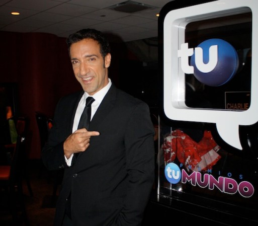 ¿Y cómo podía faltar La Mala Suerte? Siempre presente en los mejores eventos de Telemundo.