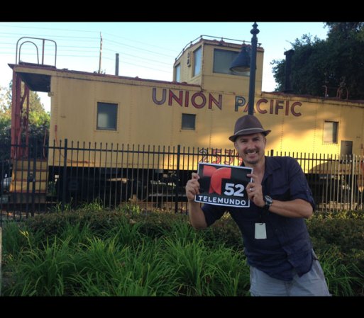 Aquí puedes ver a nuestros seguidores, que están con Telemundo 52 por donde vayan.<br /><br />Para ser parte de esta galería, puedes enviar tu foto al correo electrónico: telemundo.losangeles@nbcuni.com