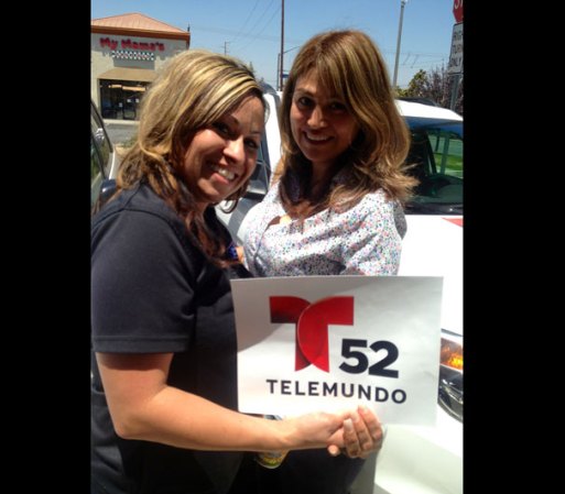 Las hermanas Denisse y Gina Nungaray
