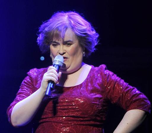 Susan Boyle, la revelación del Britain's Got Talent's, tenía 47 cuando conquistó el mundo con su prodigiosa voz. Luego sorprendió a todos admitienod que que era virgen y que ¡nunca la habían besado en la boca!