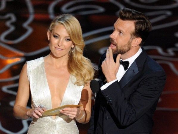 Actores Kate Hudson y Jason Sudeikis