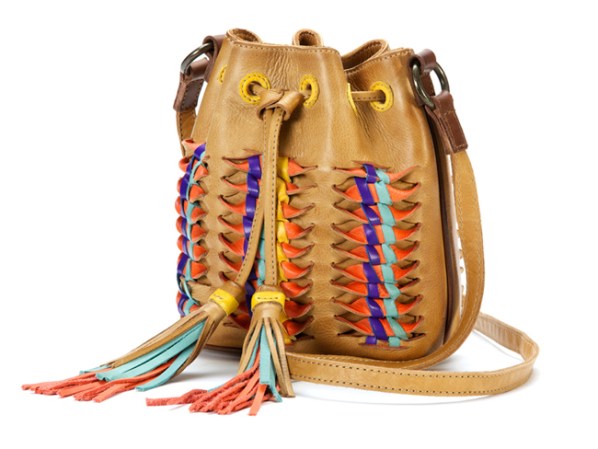 Bolsa de cuero de Frye. Encuéntrala en thefryecompany.com, $298.