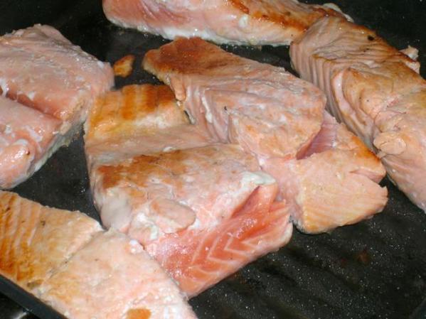 Un estudio reveló que el consumo de aceite de pescado ayuda a suavizar a las personas enojonas.