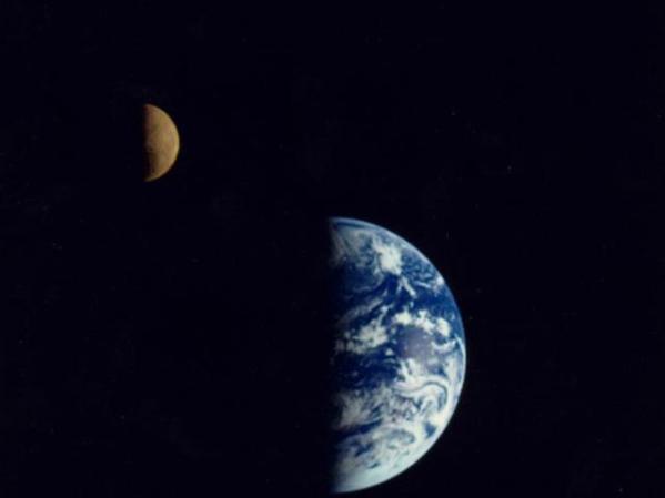 Son varias las sondas enviadas al satélite. Galileo, una de ellas, tomó esta foto en 1990.