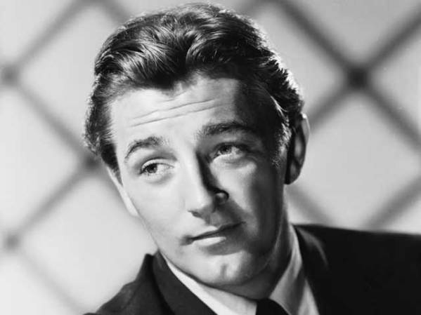 El actor Robert Mitchum pasó 43 días preso por posesión en 1948, en Los Angeles.