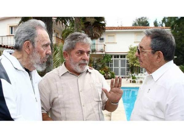 Alli se entrevistó con los hermanos Castro, con quienes habló de intercambios comerciales entre Cuba y Brasil. .
