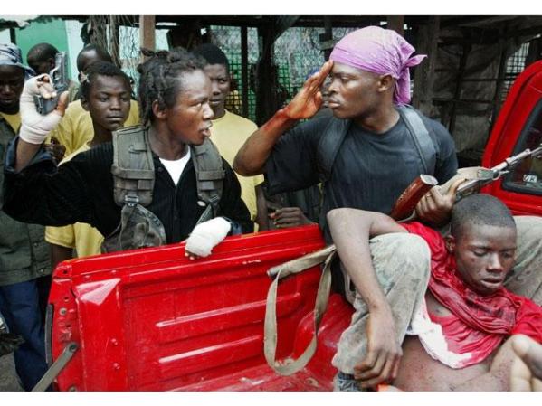 JULIO, 2003: Conflicto civil en Liberia.