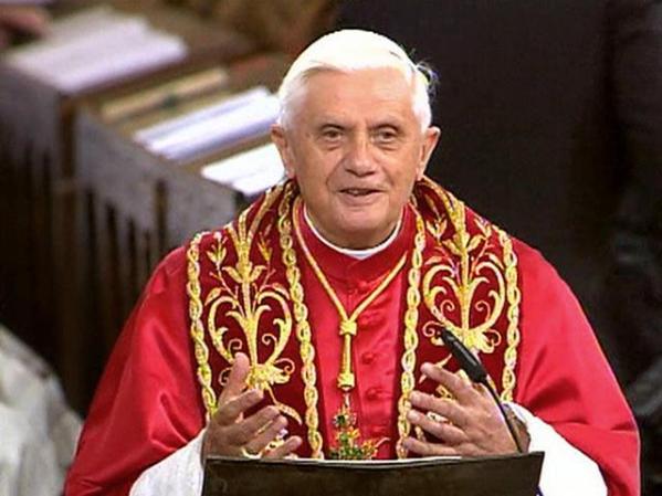 16 de abril del 2007: Completa el primer volumen de "Jesús de Nazaret" el día de su octogésimo cumpleaños. Se difunde el 13 de abril.