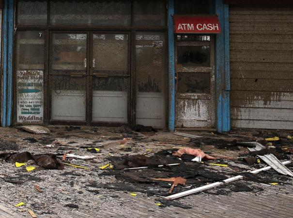 Las zonas costeras del área este quedaron destrozadas.