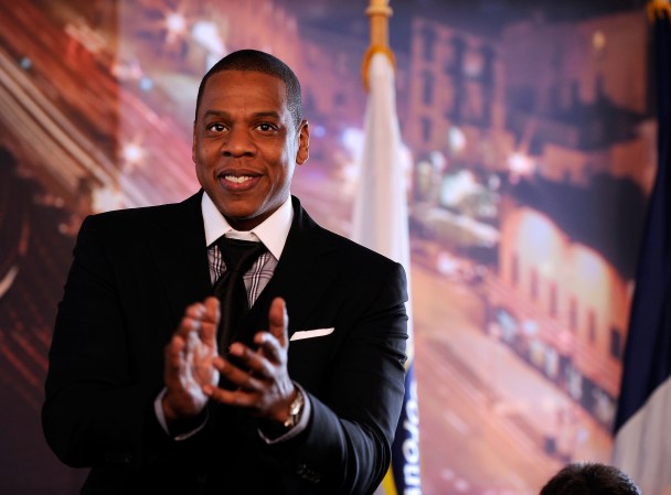 El rapero Jay-Z ha dicho en múltiples entrevistas que cree en Dios.