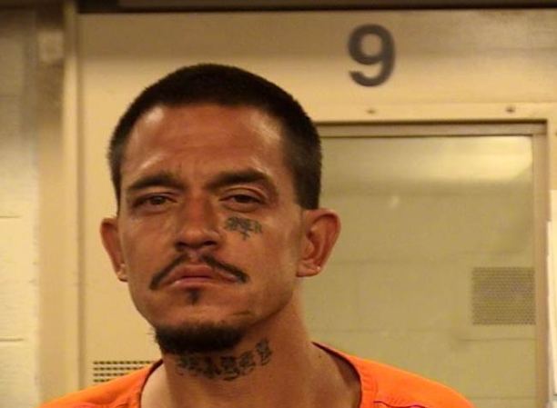 Manuel Armijo fue arrestado el 9/18/2013 en la región de Albuquerque, Nuevo México, acusado de:<br /><br />SHOPLIFTING $250 - $50