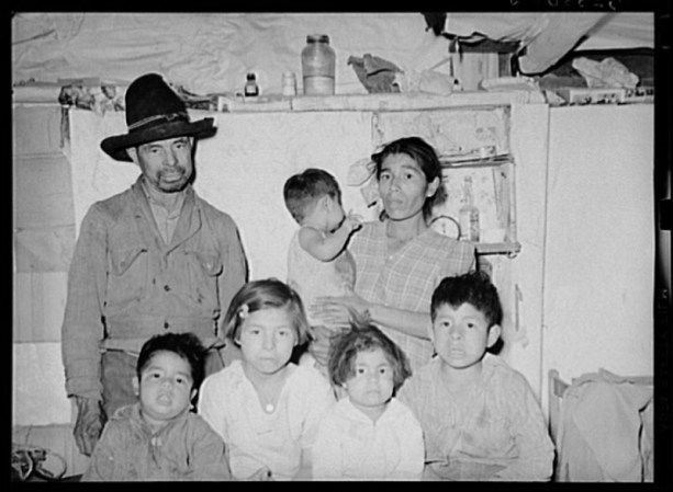 Familia de inmigrantes mexicanos en San Antonio, Texas.