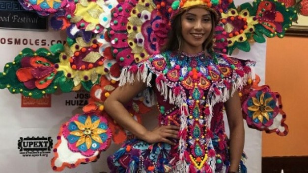 Esa fue la pregunta para los que tuvieron la suerte de ser parte de la Feria del Mole en Los Ángeles.
