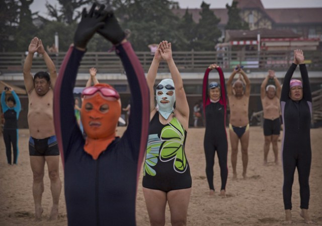 La moda del "face-kini" llegó para quedarse.