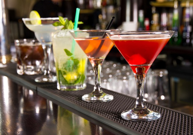 Saber hacer bebidas solo para ellas.