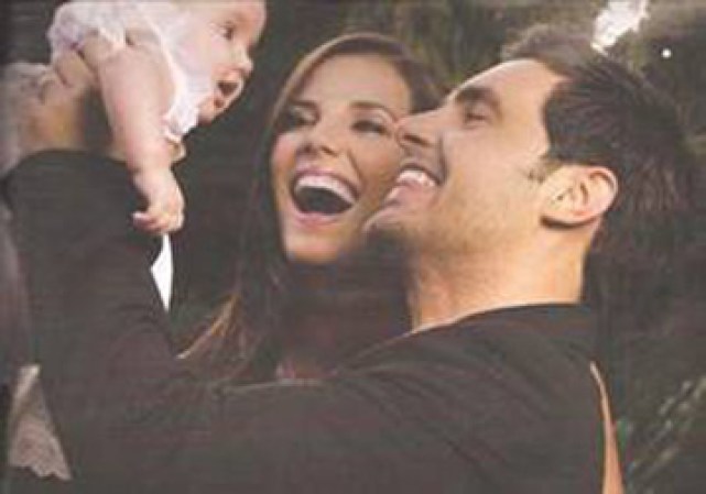Ese mismo año se casó con el actor Cristóbal Lander. En julio de 2008, Gaby dio a luz a su primera hija, Oriana, quien nació en Caracas.